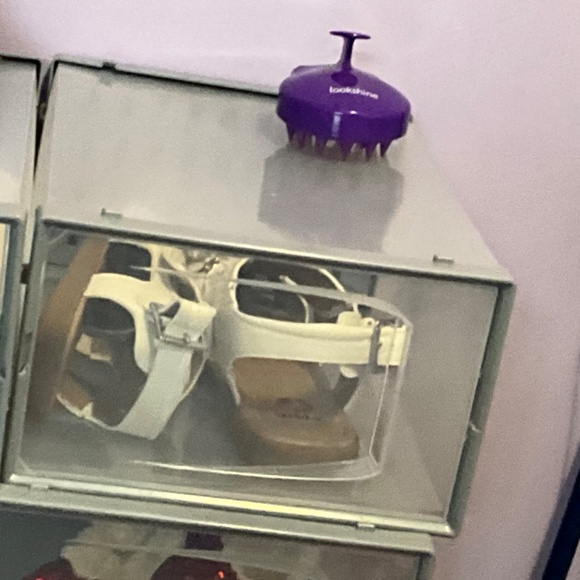 Easy on disabled sandals - Picture 4 of 4